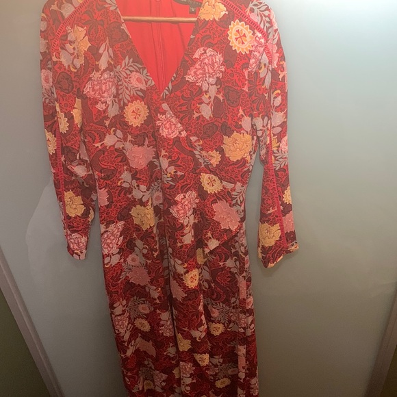 Long sleeve red Guess maxi dress - Picture 1 of 4